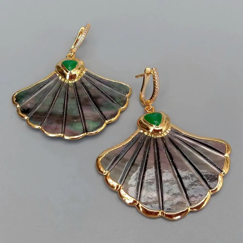 Natural Black Shell Carved Mother Of Pearl Green Agate Ginkgo Leaves Charm Dangle Earrings Cz Pave Lever Back