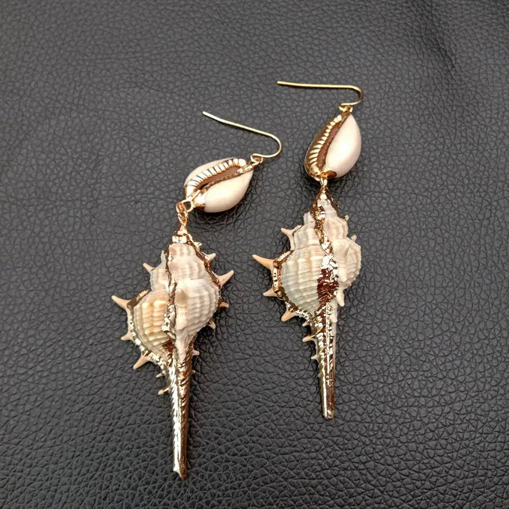 Natural Cowrie Shell SeaSnail Gold color plated Drop Hook earrings Bohemian Fashion Ocean Summer Beach  Female Jewelry Gift