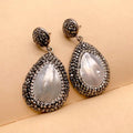 Natural White Sea Shell Teardrop Shape Drop Black Crystal Paved Earrings Women Wedding Earrings